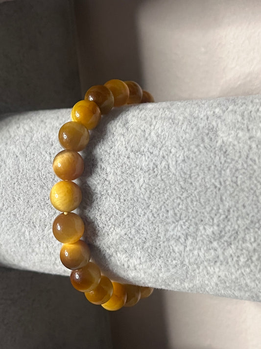 Bright tigers eye bracelet